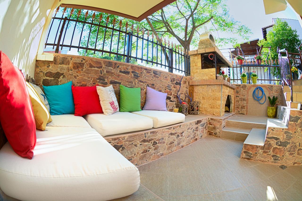 House Vallis Sarti Bagian luar foto